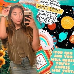 Meet your Posher, Alayna